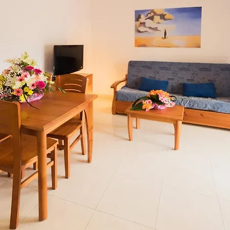 Inmosantos Daniel Apartment Roses