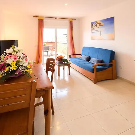 Inmosantos Daniel Apartment *